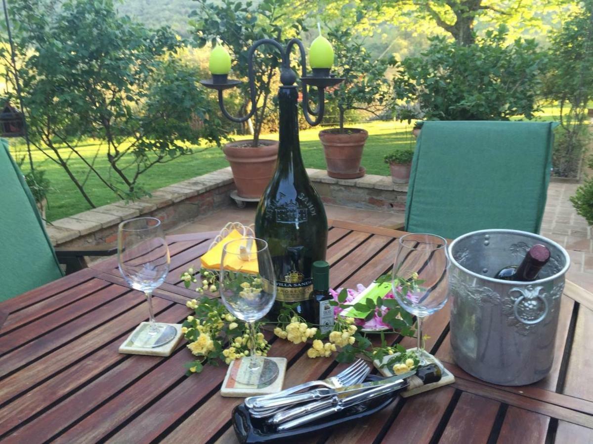 Villa Fontanaro Farm And Culinary School à Paciano Extérieur photo